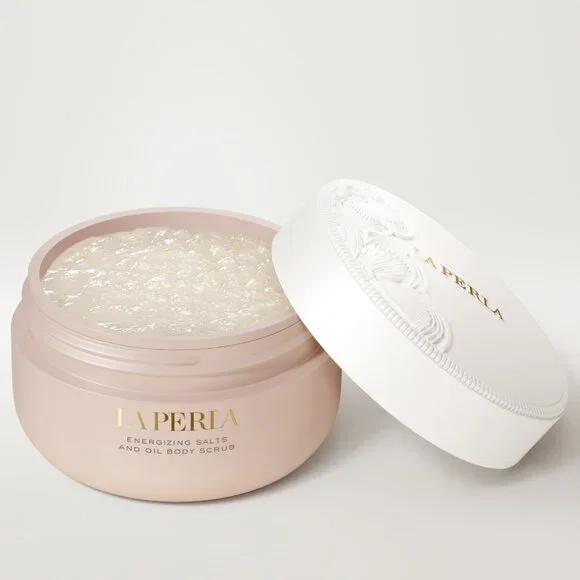 La Perla Energizing Body Scrub - RARE FIND